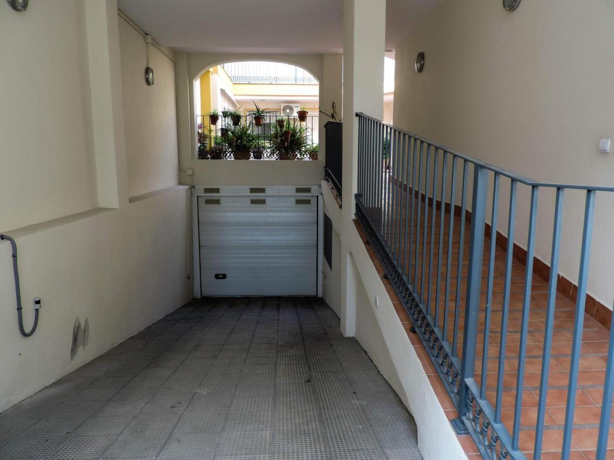 Duplex, Terraza, 10 Min Coche Centro Sevilla カマス エクステリア 写真